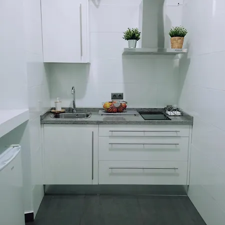 Apto La Almena 2 Junto A Plaza Mayor,2 Habitaciones,parking Gratuito Касерес