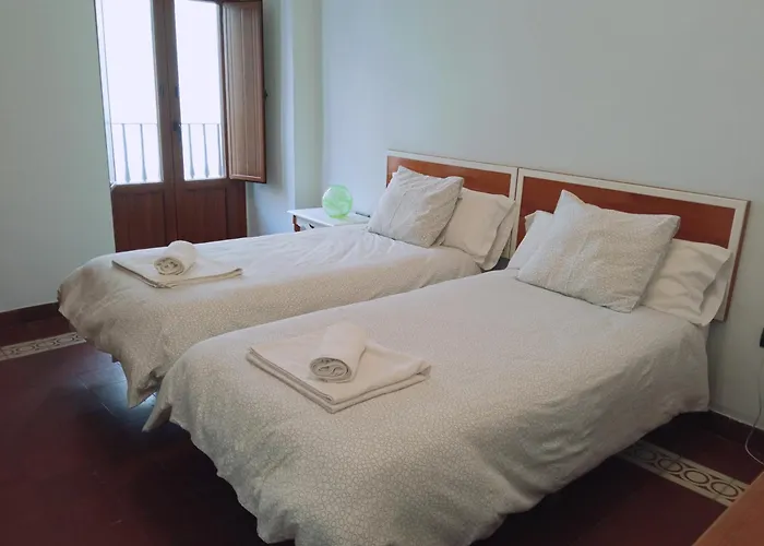 Apto La Almena 2 Junto A Plaza Mayor,2 Habitaciones,parking Gratuito *